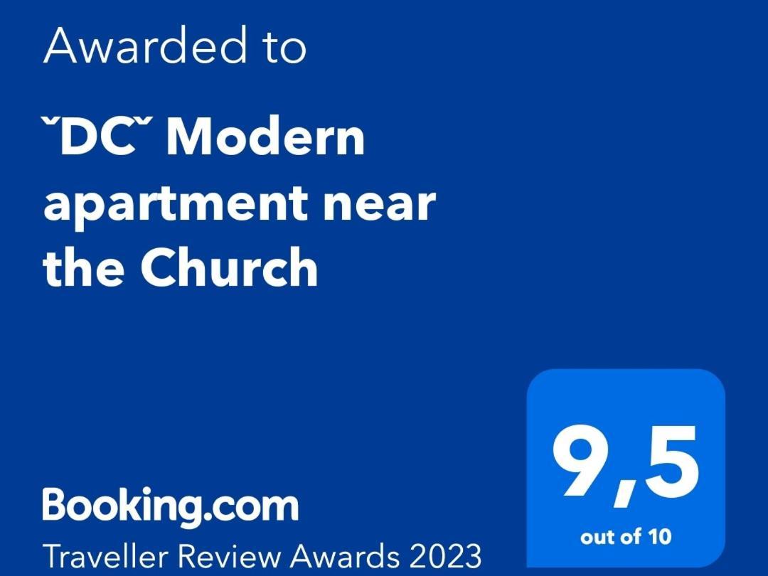 ˇdcˇ Modern Apartment Near The Church Ровин Екстериор снимка